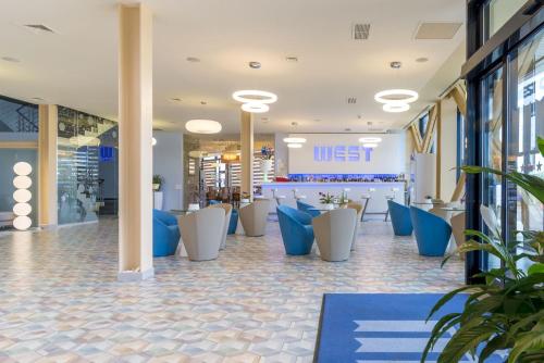 West City Hotel - image 10