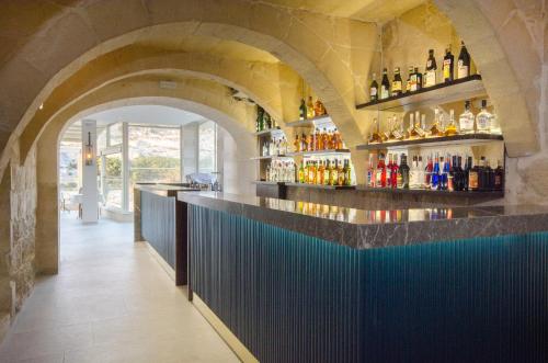 Cesca's Boutique Hotel - image 7