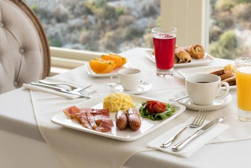 Cesca's Boutique Hotel - image 9