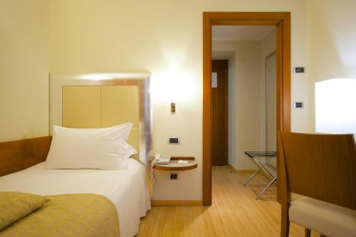 Best Western Crystal Palace Hotel, Турин (фото 11)