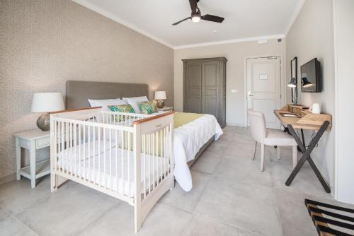 Cesca's Boutique Hotel - image 6