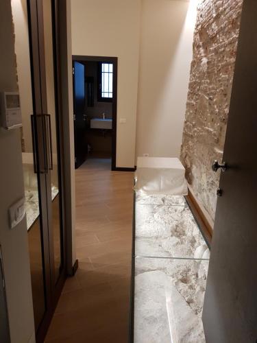 Arena Luxury Suite 5
