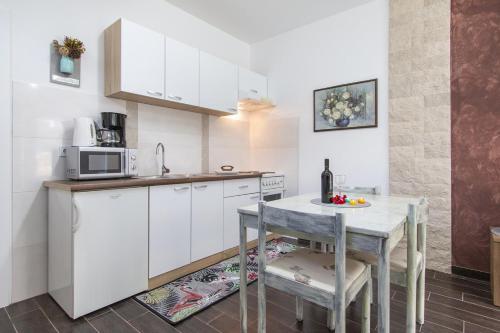  Apartment Family in Rovinj