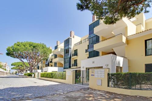 Golf Apartment in Vilamoura