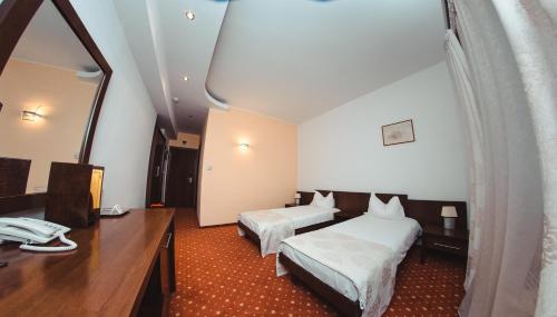 Celly Hotel - image 3