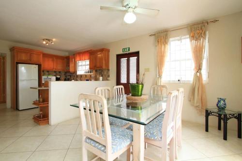 Sungold House Barbados in Speightstown