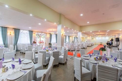 Restorāns, Pensiune Perla - Bistrița Năsăud (Pensiune Perla - Bistrita Nasaud) in Prundu Bârgăului