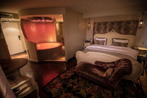 ReeHorst Room Type - One-Bedroom Suite with Spa Bath (Venice)
