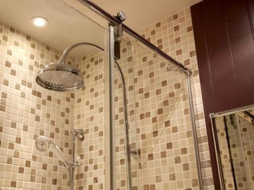 Fielding Hotel - image 4