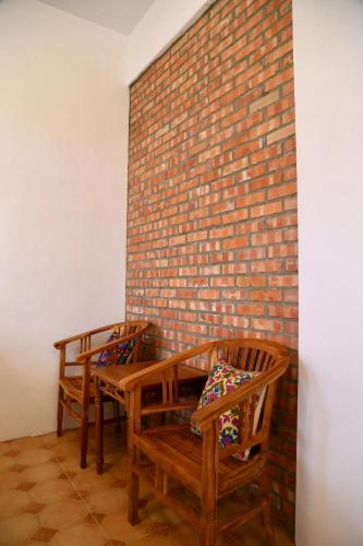 Sapientia near Guangfu Sugar Factory