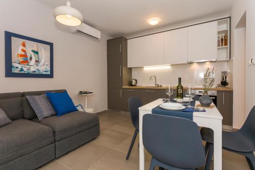 La Perla Apartment, Split (photo 2)