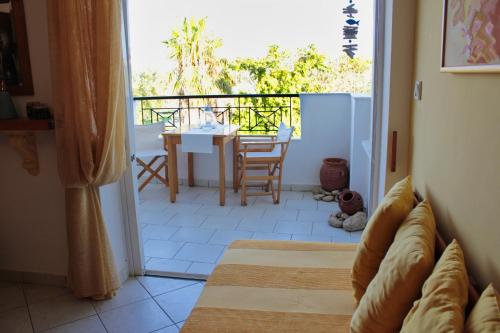  Fokais Beach Apartment in Nea Fokea
