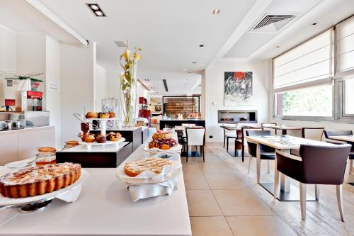 Food and beverages, Italiana Hotels Cosenza in Cosenza