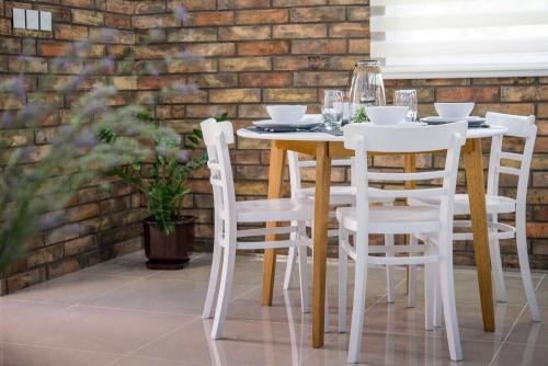 ห้องครัว, GardenLux Vrdnik in เวิร์ดนิค