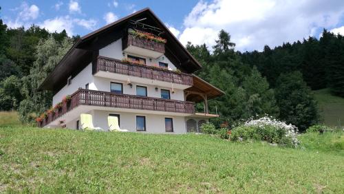 Apartments Špik - image 12