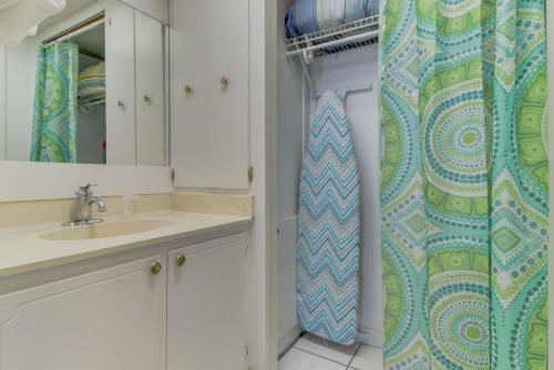 Fontainebleau Terrace - image 3