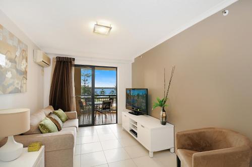 Windsurfer Resort in Biggera Waters