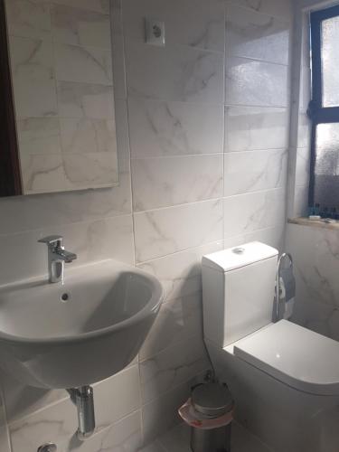 Bela Alexandra Guest House - image 7