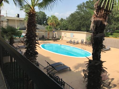 Carmel Inn and Suites Thibodaux