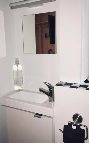Фотография номера квартиры ★★ Studio Coeur Toulouse, Saint Georges, Capitole ★★