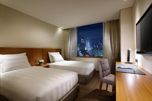 Superior Twin Room