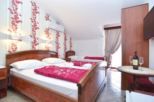 Hotel Grbalj - image 14