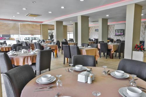 Restorāns, Arsen Hotel in Yeşilyalı