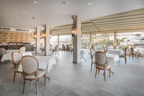 Cesca's Boutique Hotel - image 11