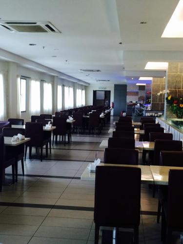 Étterem, Grand Court Hotel in Teluk Intan