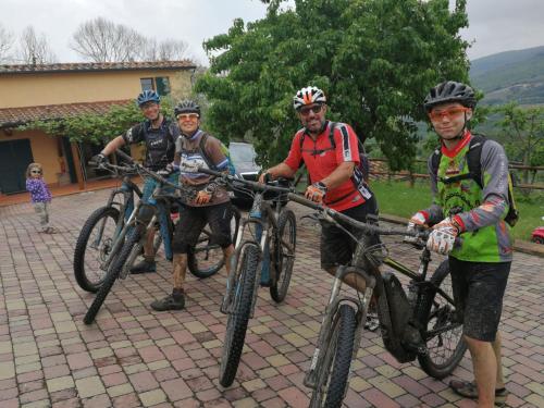 Agriturismo Bike  Podere Giarlinga, Pension in Massa Marittima