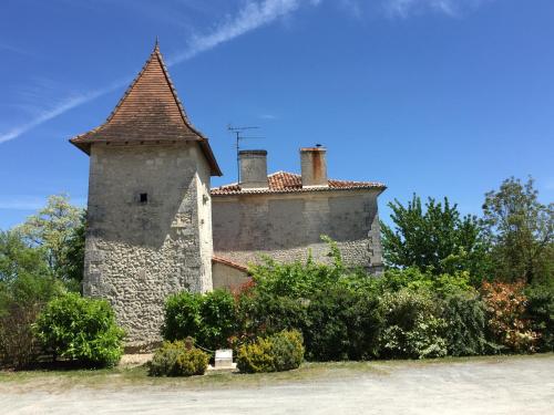 BOURGUETTE La petite maison dans la prairie