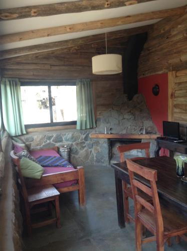 Mil Piedras Cabins in Valle Del Sol (Potrerillos)