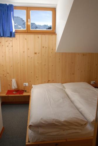 Two-Bedroom Apartment (2 Adults) - Attic