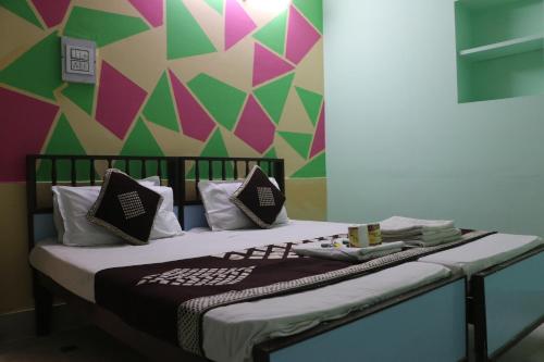 Budget Double or Twin Room image 2