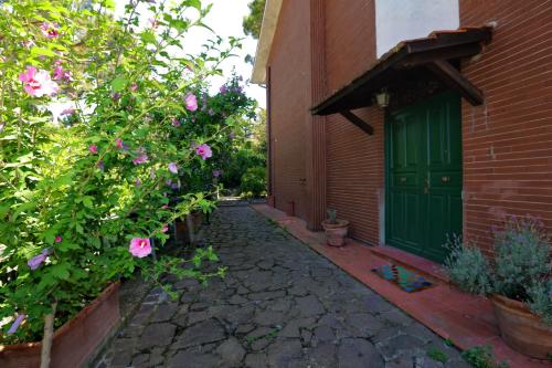 Entrance, Spaziosa villa bifamiliare in Campagnano Di Roma
