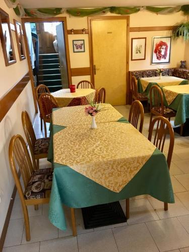 Albergo Meuble Tarandan in Forni Di Sopra
