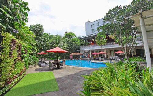 Padjadjaran Suites Resort and Convention