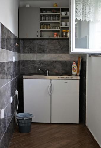 Apartment Lotika - image 14