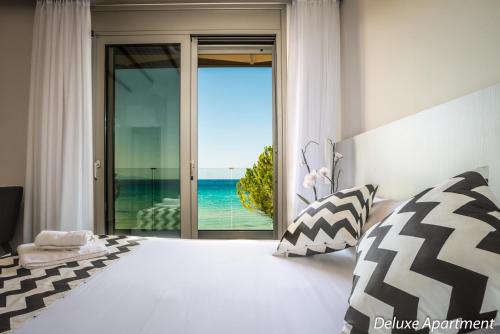  Sunrise Rent Rooms in Ammoudi