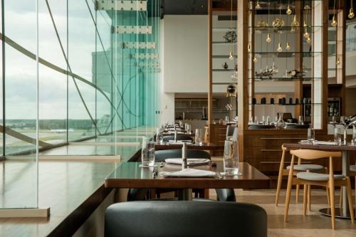 154181406 Hyatt Regency Orlando International Airport Hotel