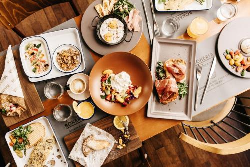 Abokamento Boutique Rooms - image 13