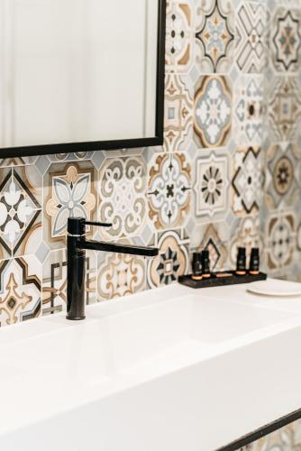 Abokamento Boutique Rooms - image 8