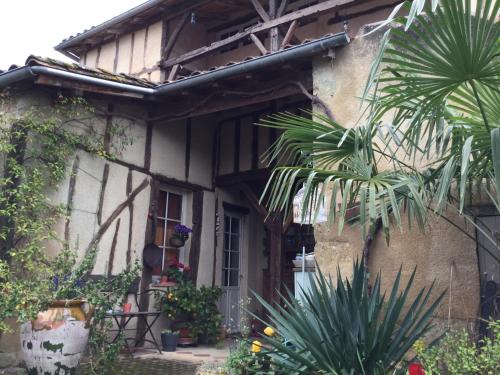 Ieeja, "Au campaner" chambres dans maison gasconne in Bartres