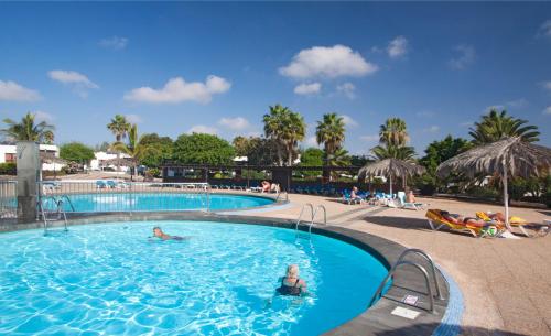 Bungalows Playa Limones - main image