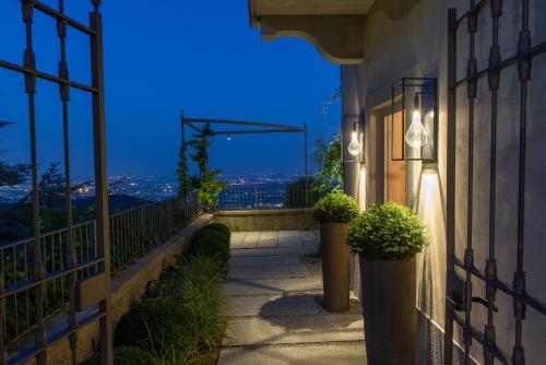 Relais San Vigilio al Castello - image 2