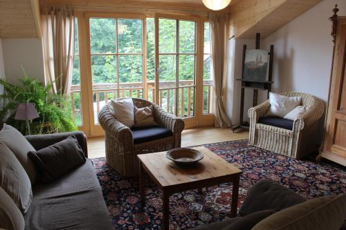 Spring-Hof in โอเบรอสเทนดอร์ฟ