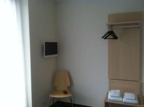 Hotel Central - image 3