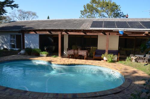 

Cherry Lane Retreat