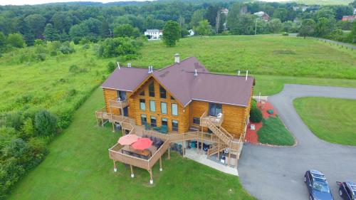 Lake View Lodge