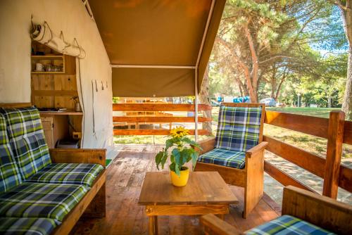 Erkély/terasz, SunFlower Camping Savudrija in Savudrija